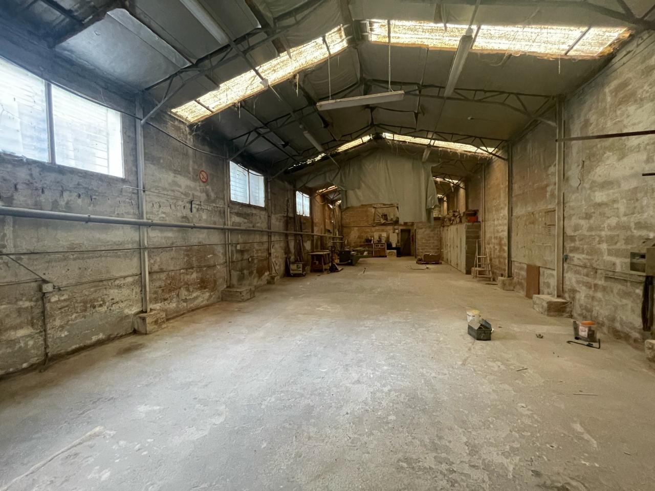 Local d'activité Cagnes-sur-Mer 375m² Location local d'activité Cagnes-sur-Mer Alpes-Maritimes OLACT2532807 6